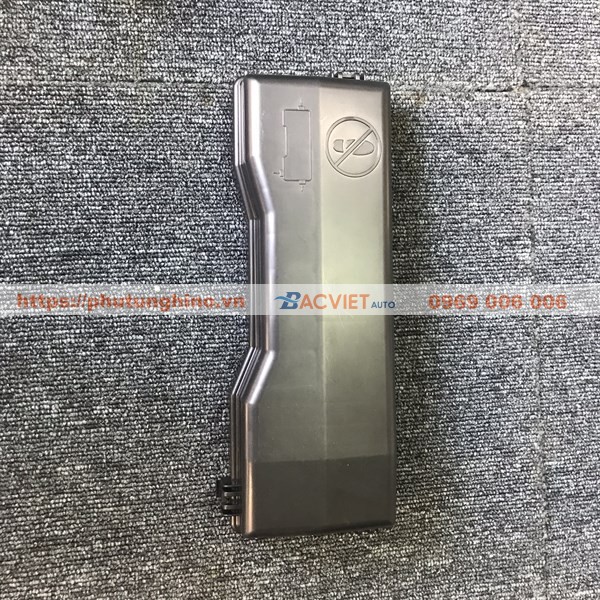 Hộp cầu chì xe tải isuzu 5 tấn NQR75 chính hãng