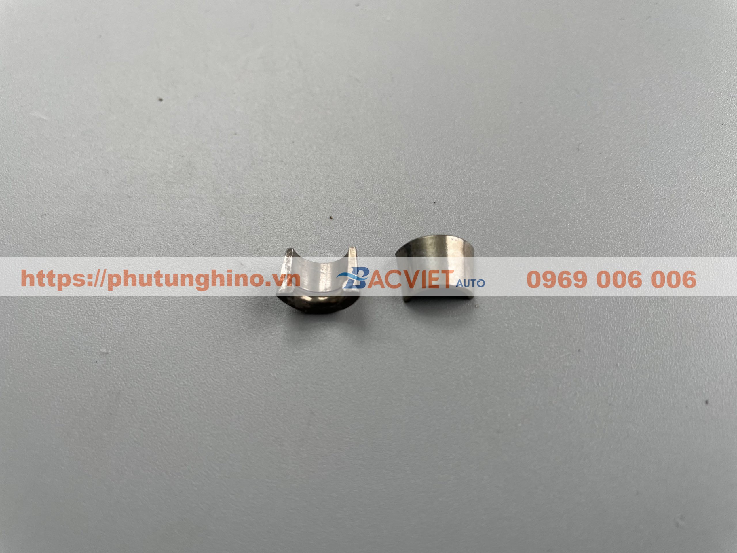 Móng hãm xupap HINO 500 J05E