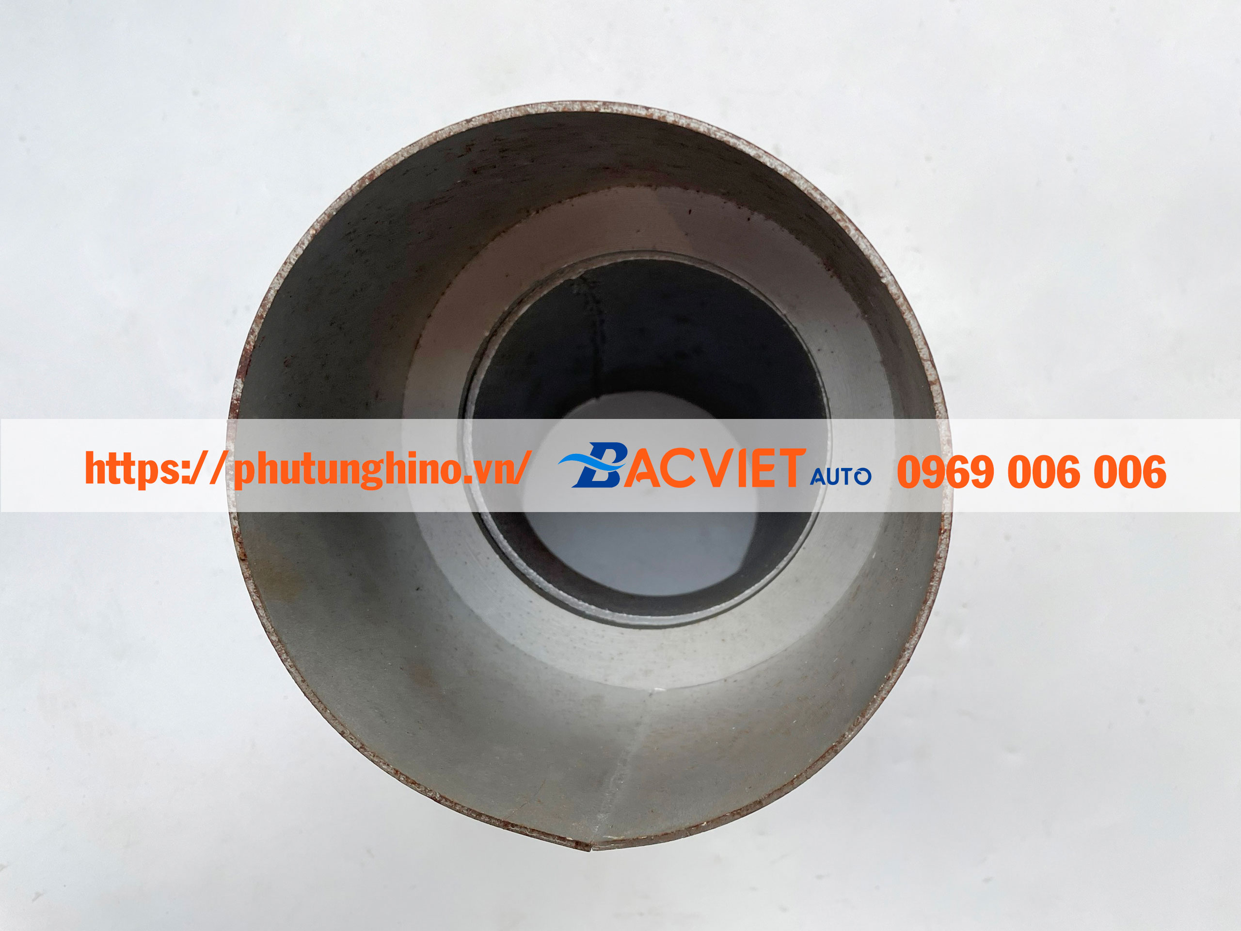 Cút nối cổ xả mềm HINO 700
