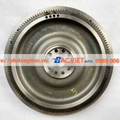 Bánh đà NISSAN UD