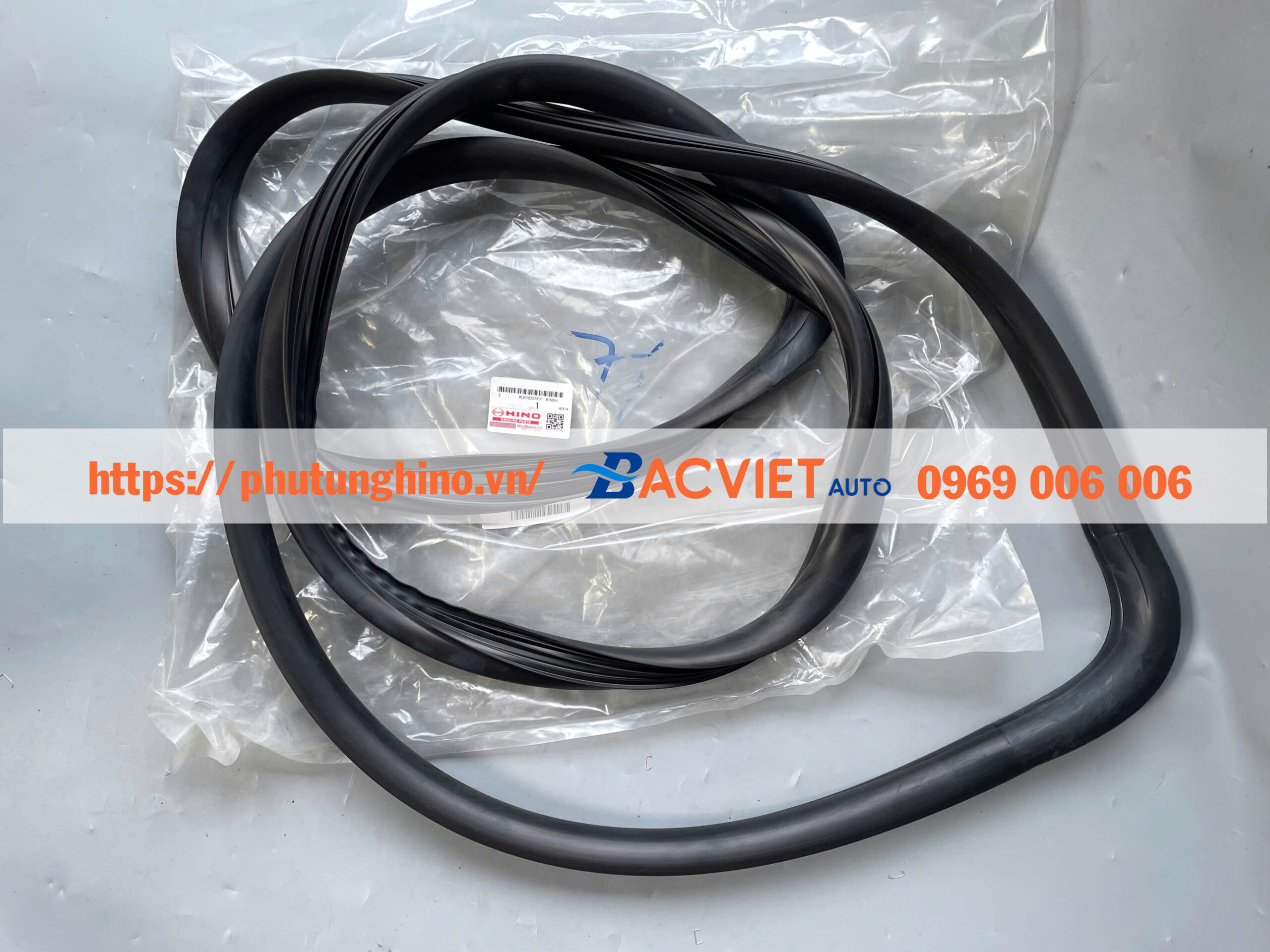 Gioăng kính chắn gió HINO 300 WU342