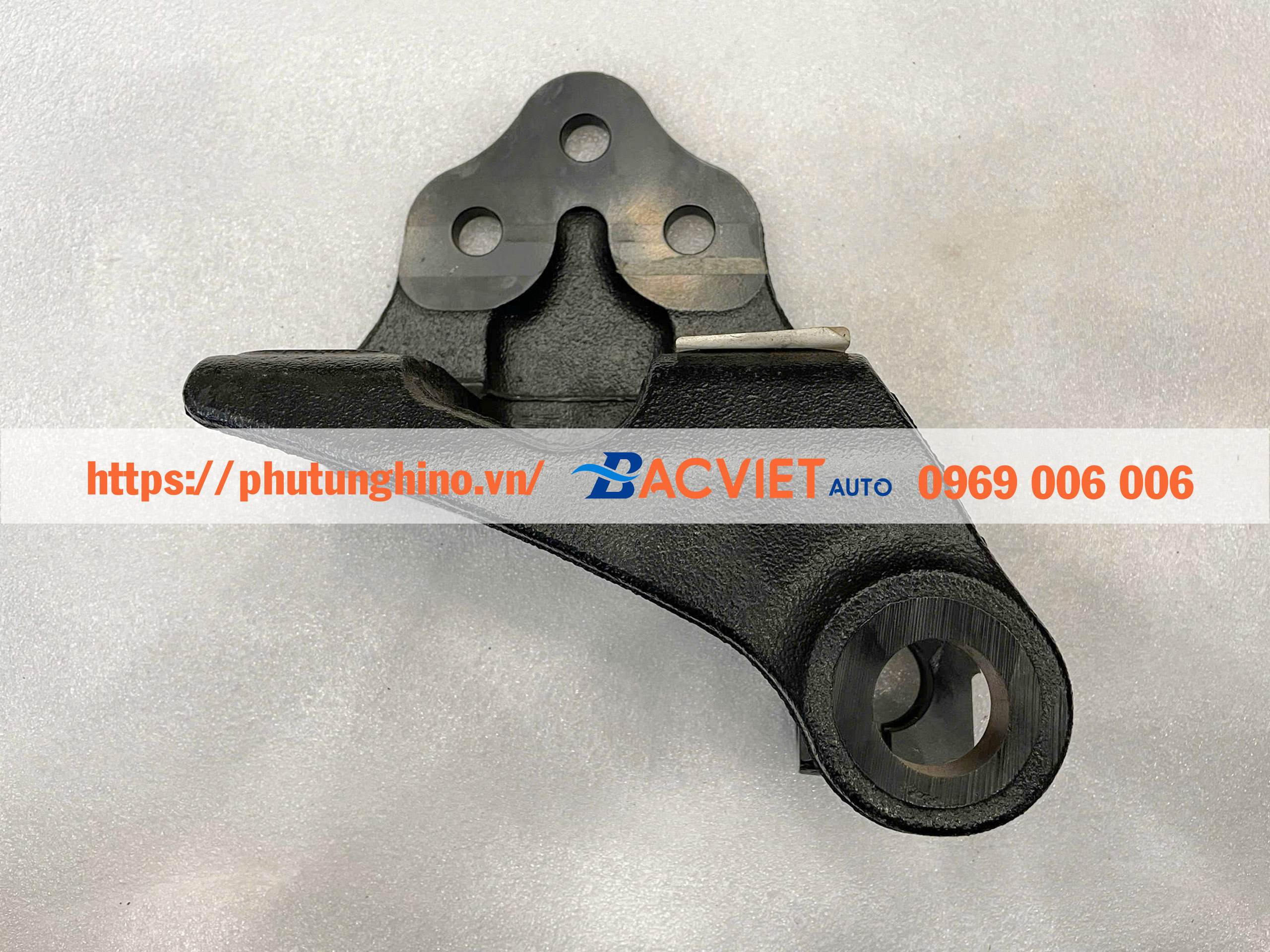 Mõ nhíp trước HINO 500 FL Euro4