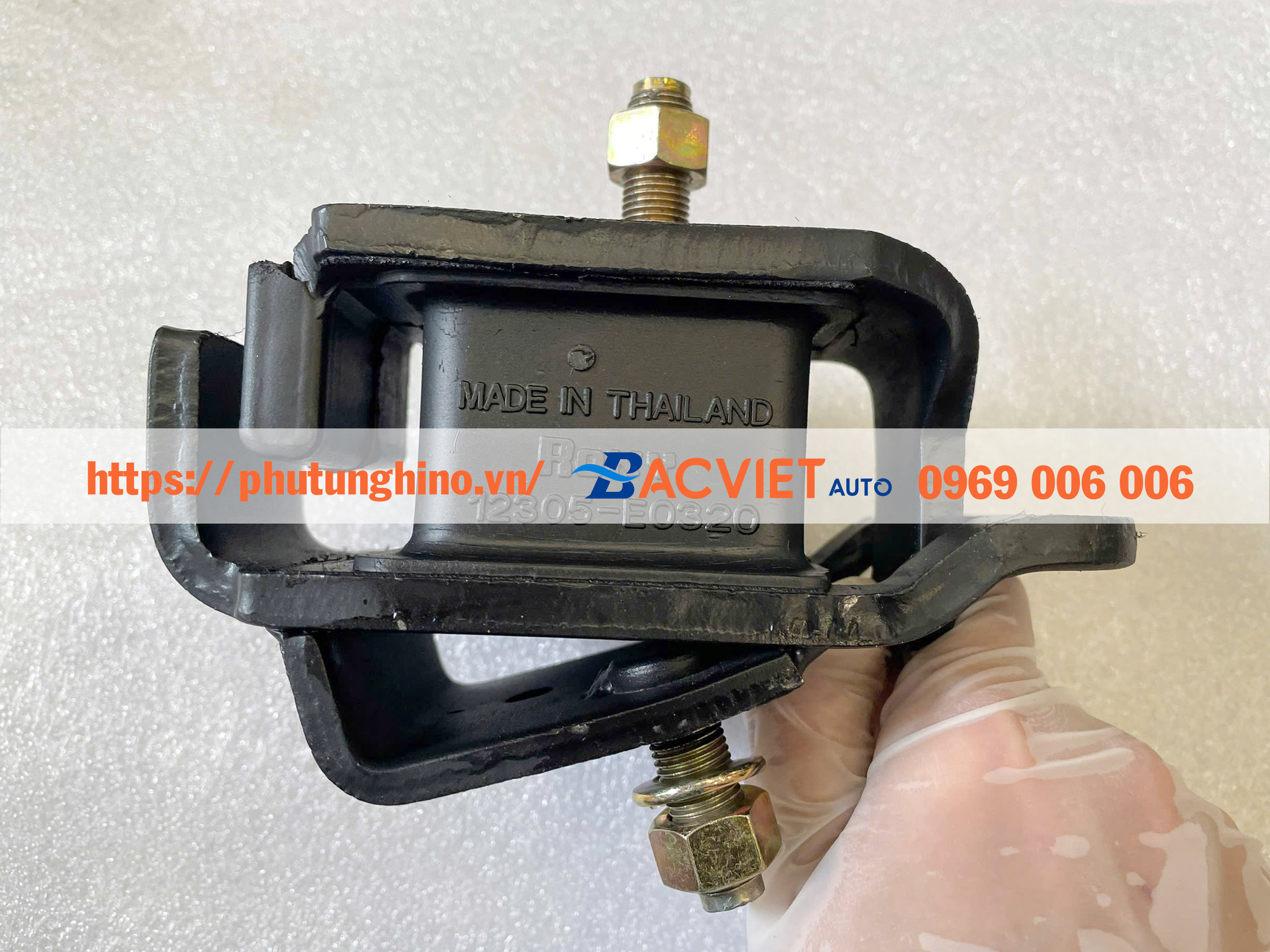 Chân máy trước HINO 500 FC9 Euro4