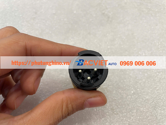 Cảm biến hộp số Nissan UD GH11