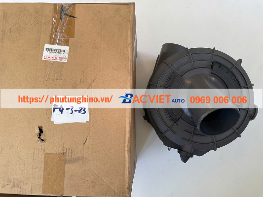 Hộp lọc gió HINO 300 WU422