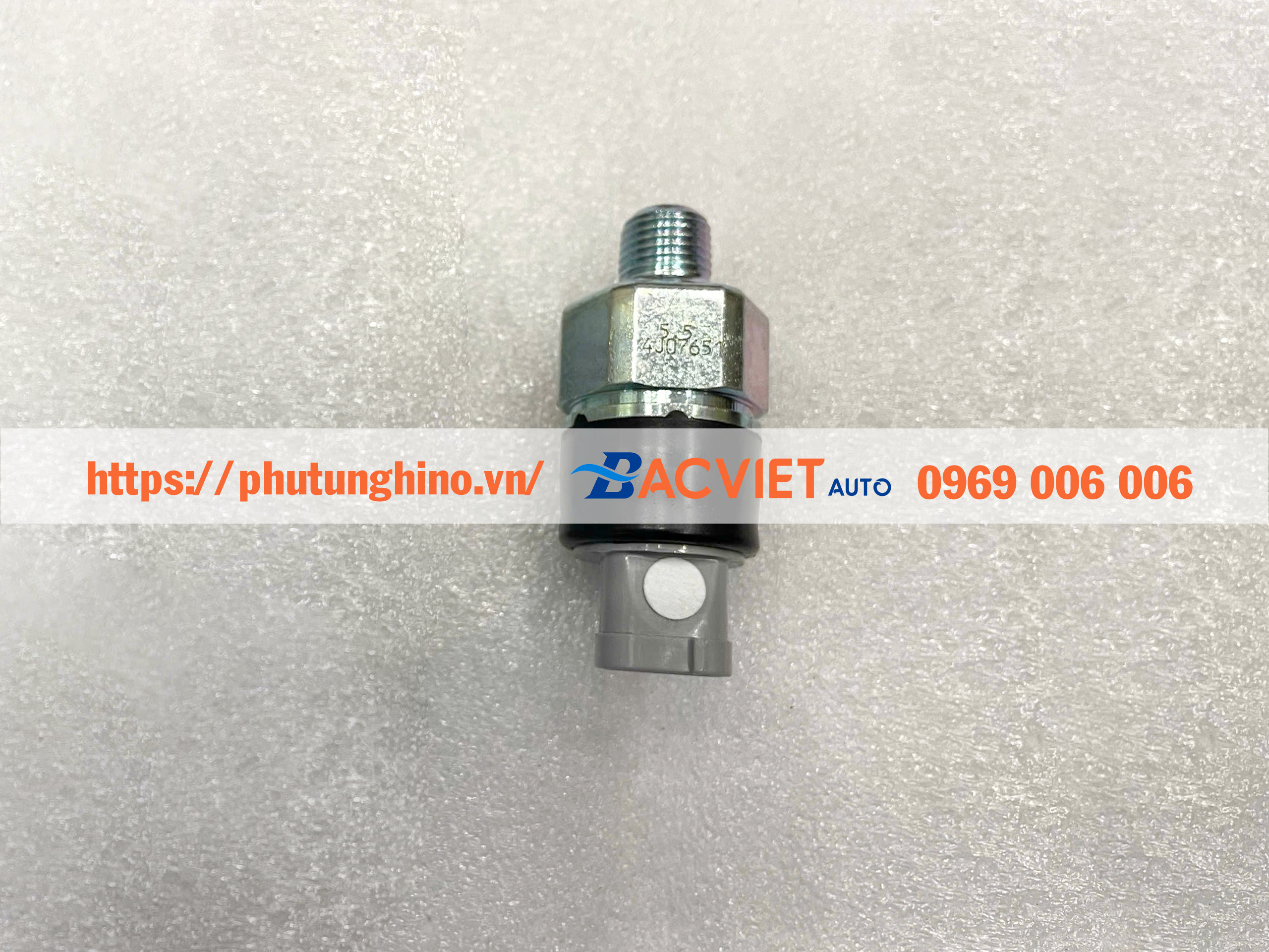 Cảm biến áp suất hơi HINO xịn