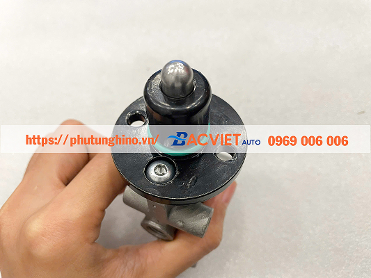 Van chuyển tầng ISUZU FVM