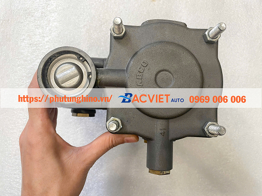 Chia hơi thân xe FUSO đầu kéo