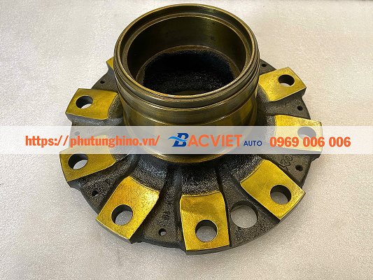 May ơ trước HINO 500 FL Euro4